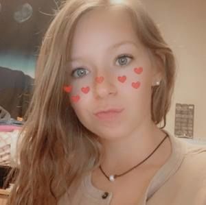 Meet your Posher, Izzy